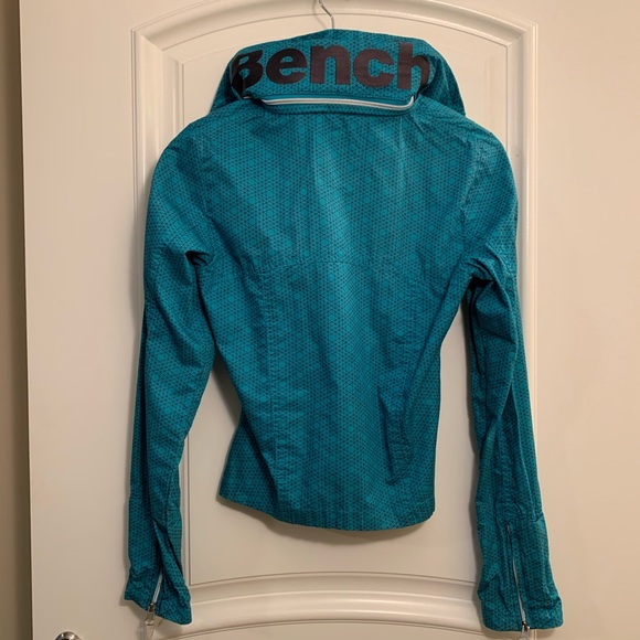 Bench Jacket - Perfect for Spring! - Picture 3 of 5